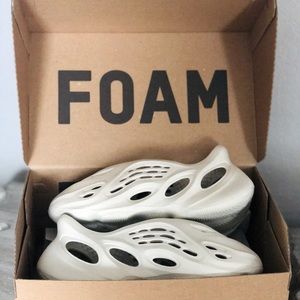 Sold! Adidas Yeezy Foam Runner Sand